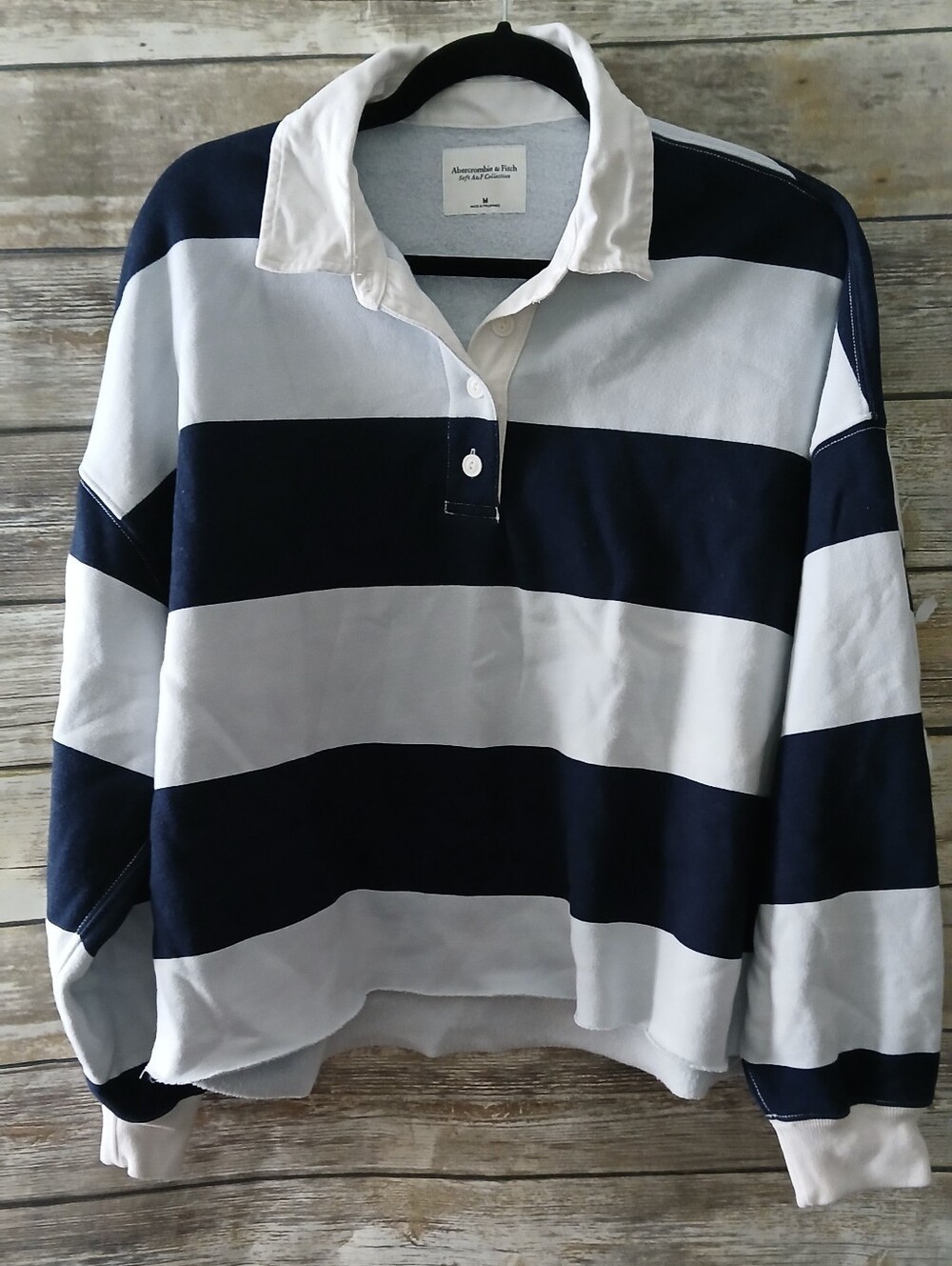Abercrombie & Fitch Women's Navy and White Striped Rugby Sweater, Soft A&F,